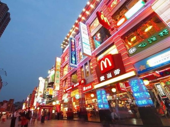 商業區門頭亮化工程